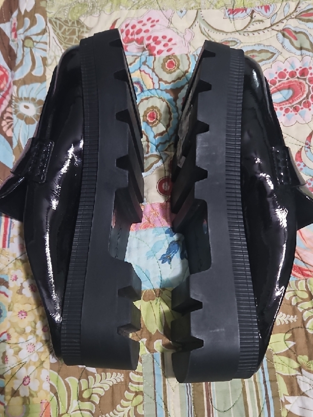 Jessica Simpson Black Patent Slip-On‎ Women's Loafers - Picture 3 of 4